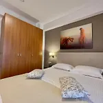 Koumaros Hotel de apartamente Agia Paraskevi (Kassandra)