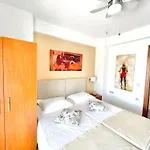 Hotel de apartamente Koumaros Agia Paraskevi (Kassandra)