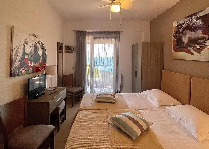 Koumaros Aparthotel Agia Paraskevi (Kassandra)