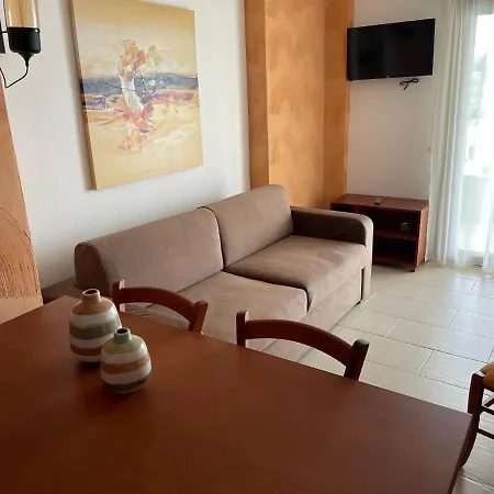 Koumaros Aparthotel 2* Agia Paraskevi (Kassandra)