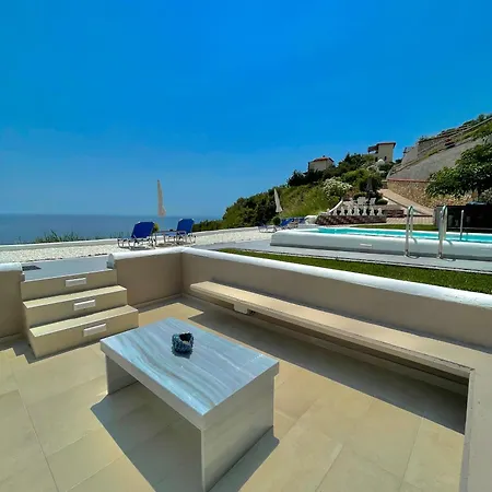 Apart-hotel Koumaros