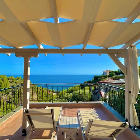 Koumaros Aparthotel Agia Paraskevi (Kassandra)