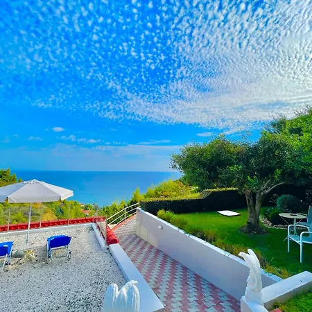 Koumaros Aparthotel Aparthotel 2*