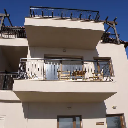 Koumaros Aparthotel