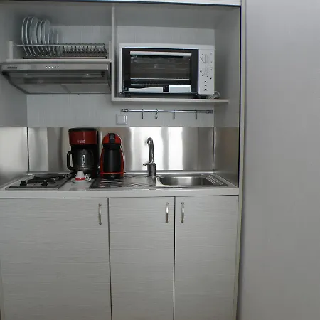 Koumaros Aparthotel