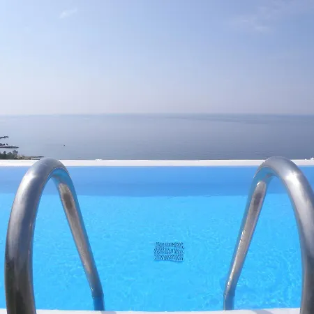 Aparthotel Koumaros 2*