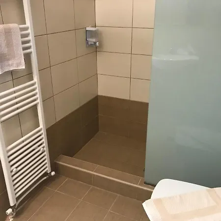 Koumaros 2* 圣帕拉斯凯维