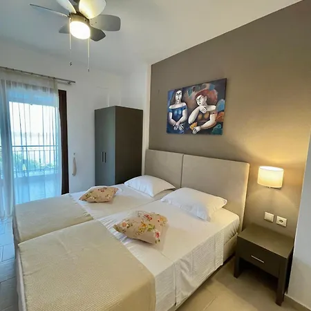 Koumaros Apart Otel