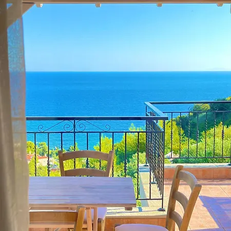 Koumaros 公寓式酒店 圣帕拉斯凯维