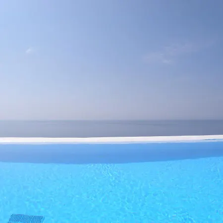 Koumaros 圣帕拉斯凯维